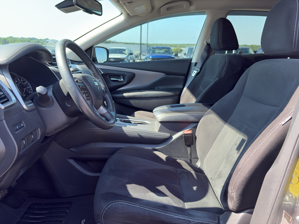 2021 Nissan Murano representative vehicle photo