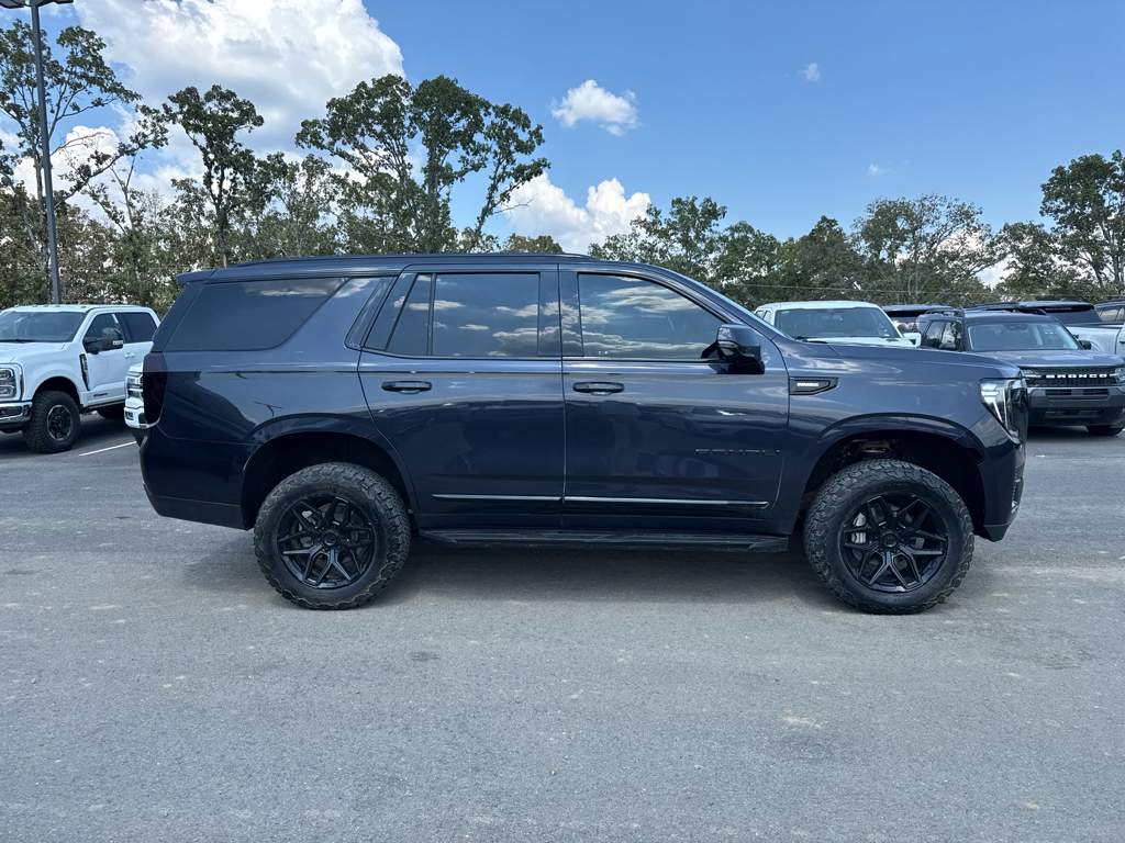 2024 GMC Yukon Denali photo 4