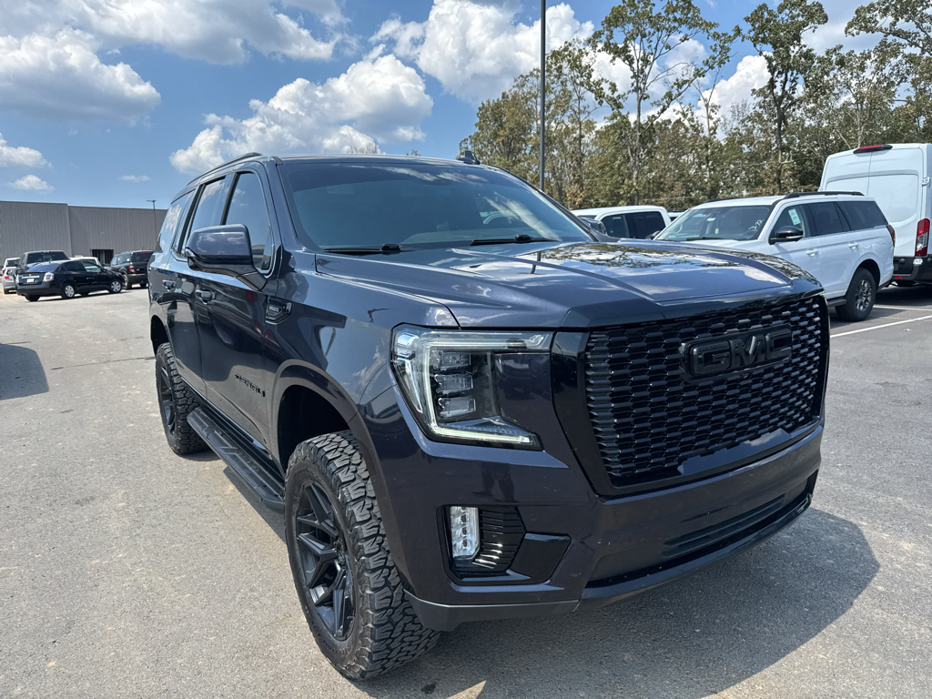 2024 GMC Yukon Denali photo 3