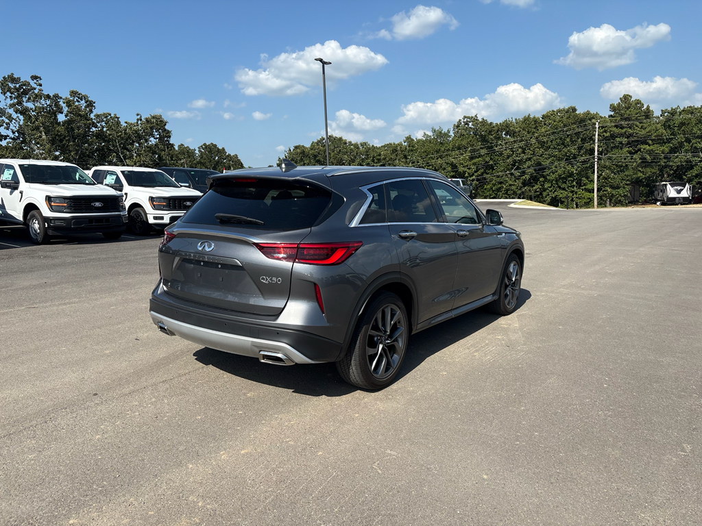 2024 INFINITI QX50 SENSORY photo 3