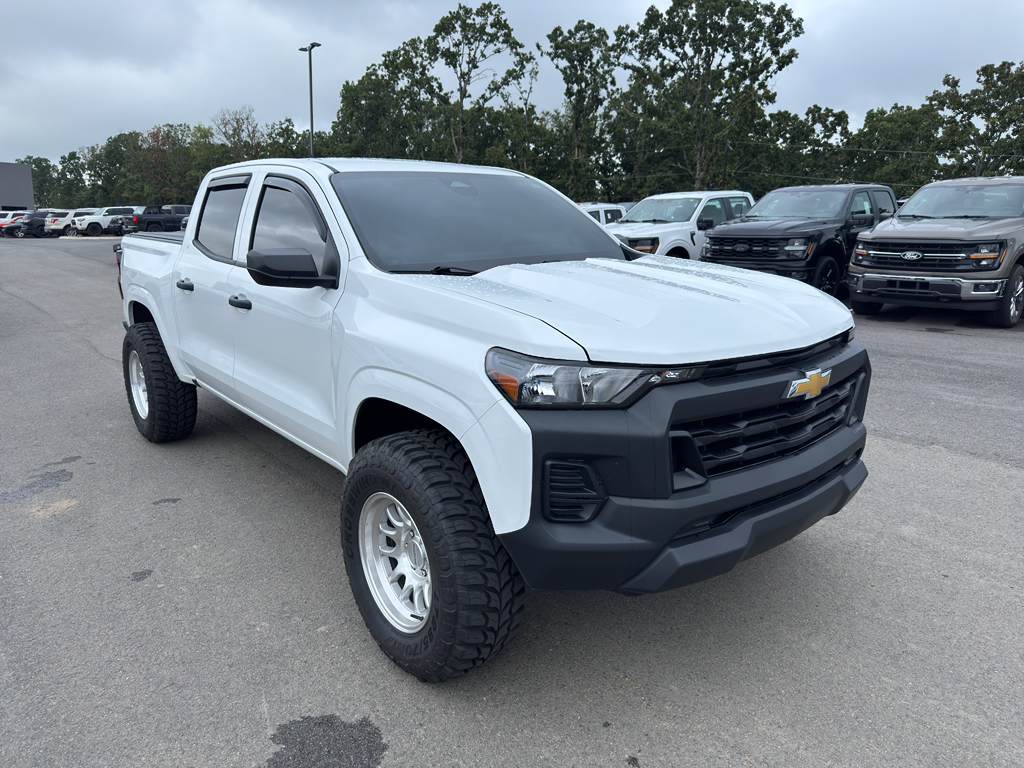 2025 Chevrolet Colorado 2WD Work Truck photo 3