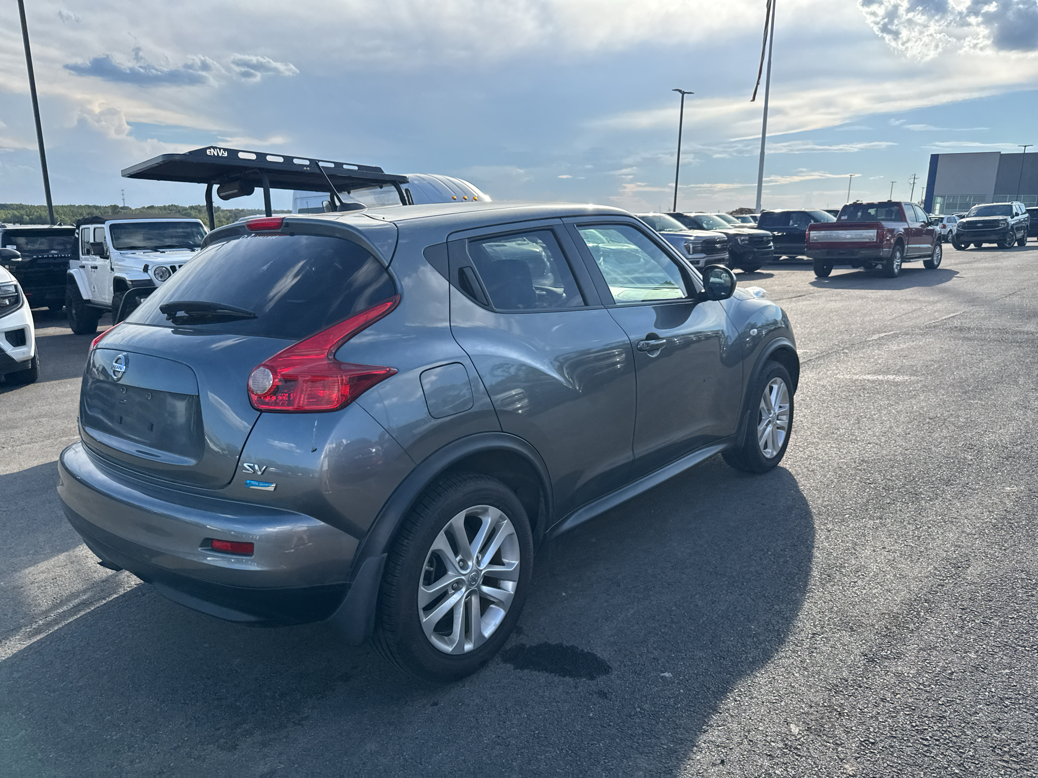 2012 Nissan Juke SV photo 5