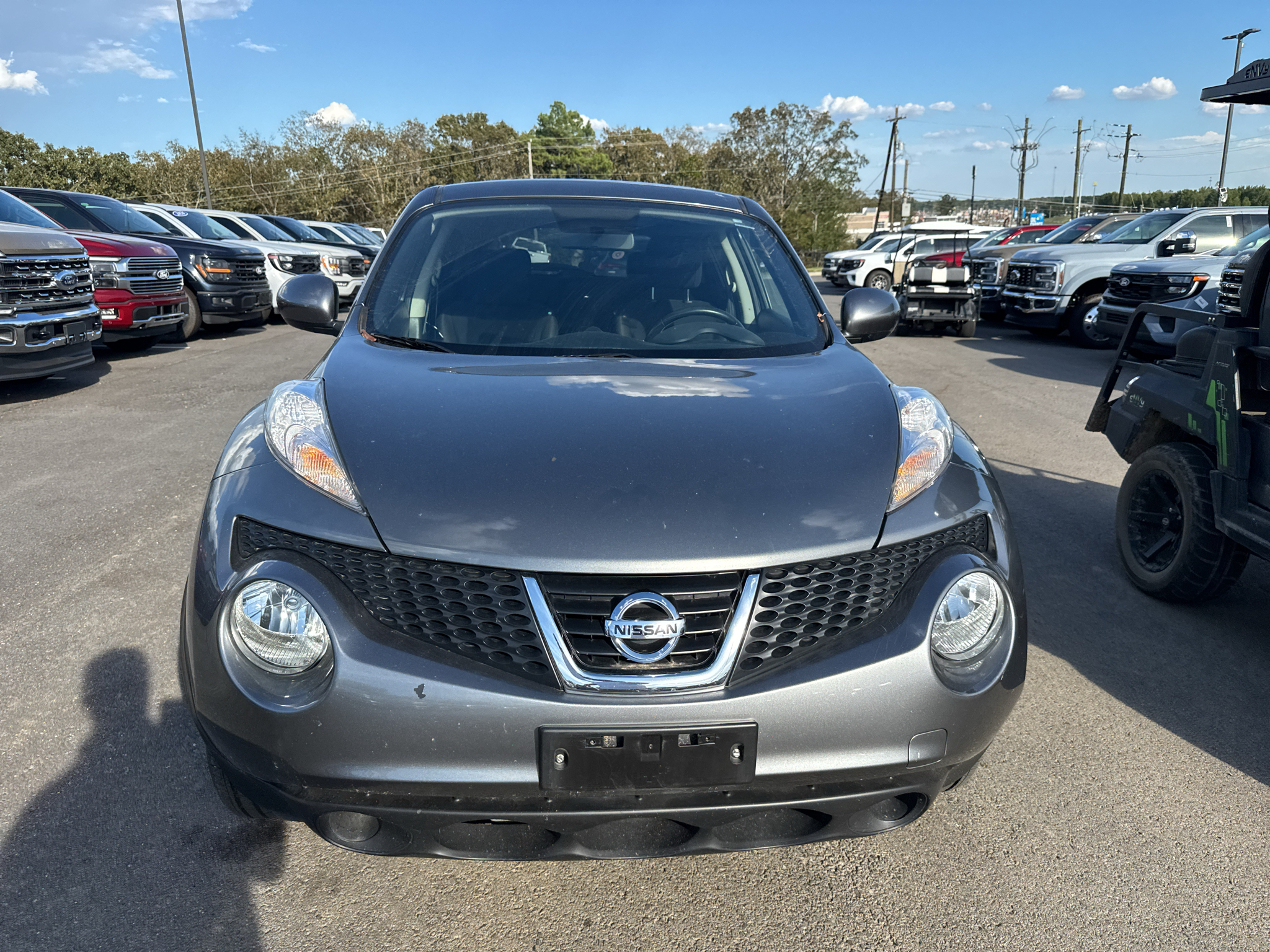 2012 Nissan Juke SV photo 2