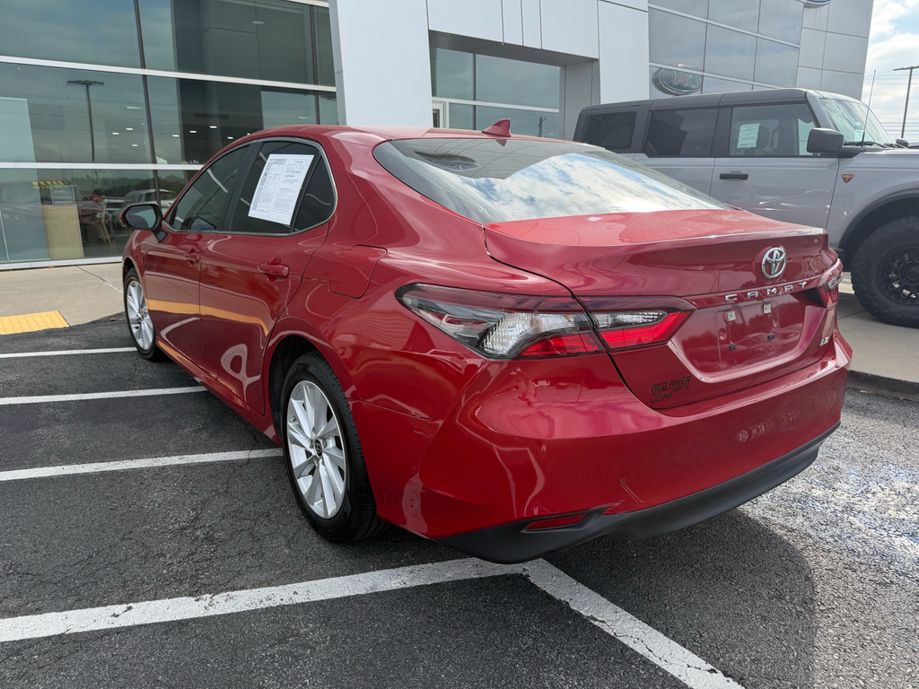 2024 Toyota Camry LE photo 4
