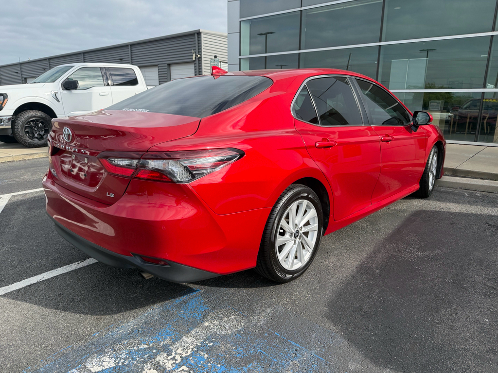 2024 Toyota Camry LE photo 3