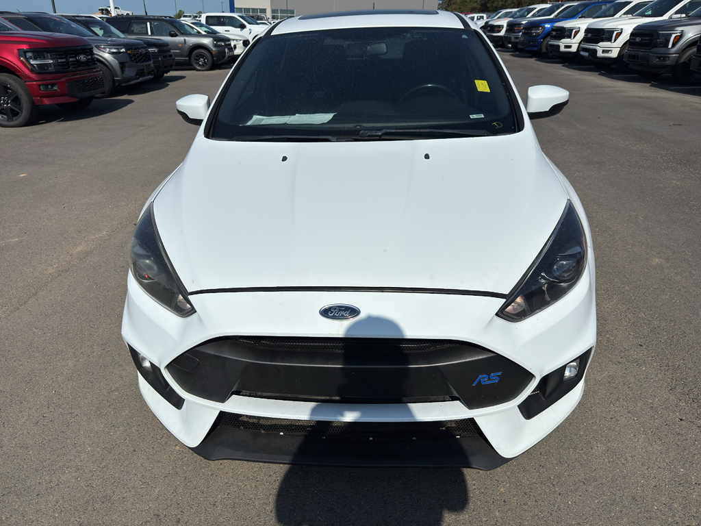 2017 Ford Focus RS photo 2