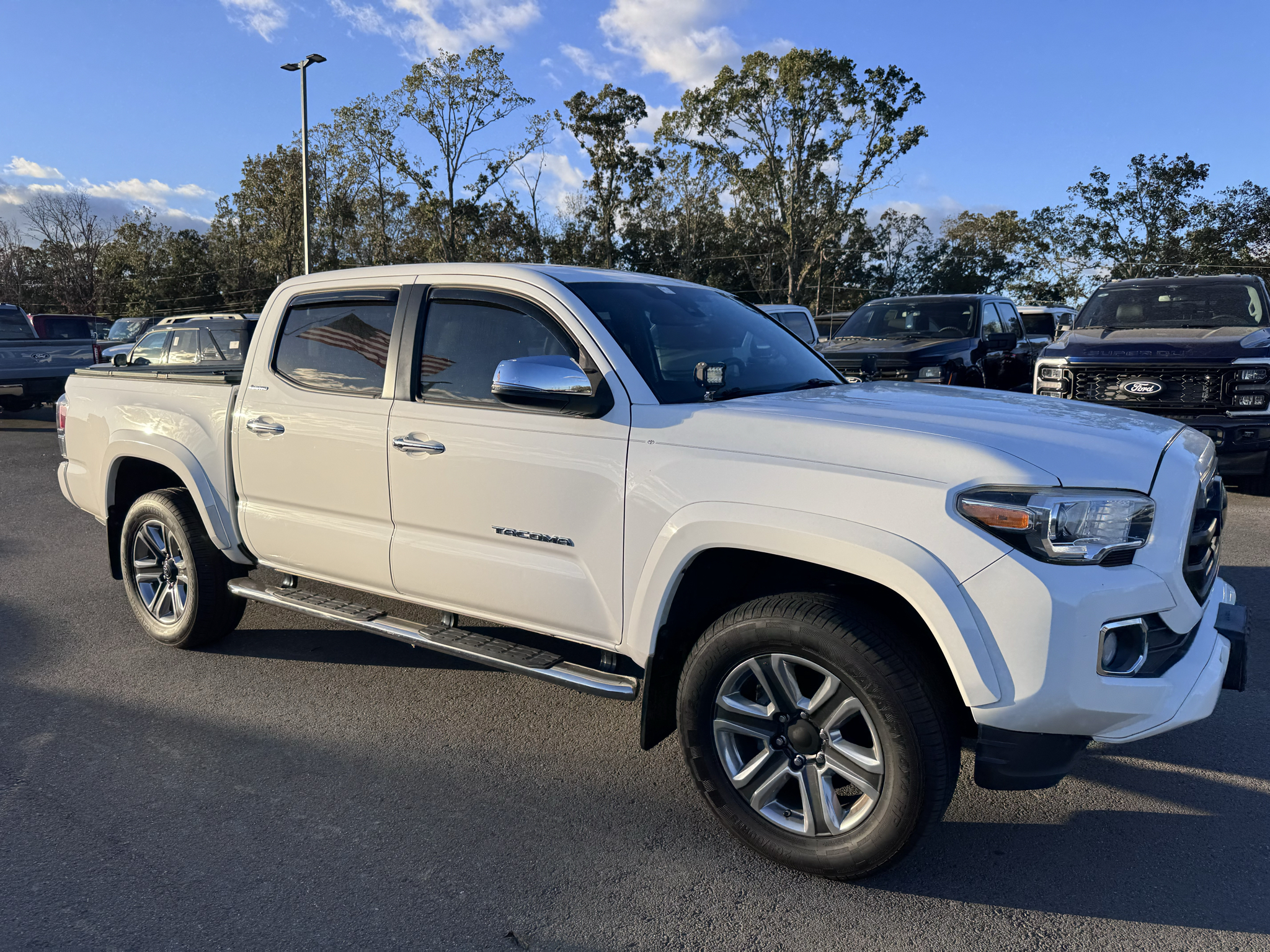2018 Toyota Tacoma Limited photo 4