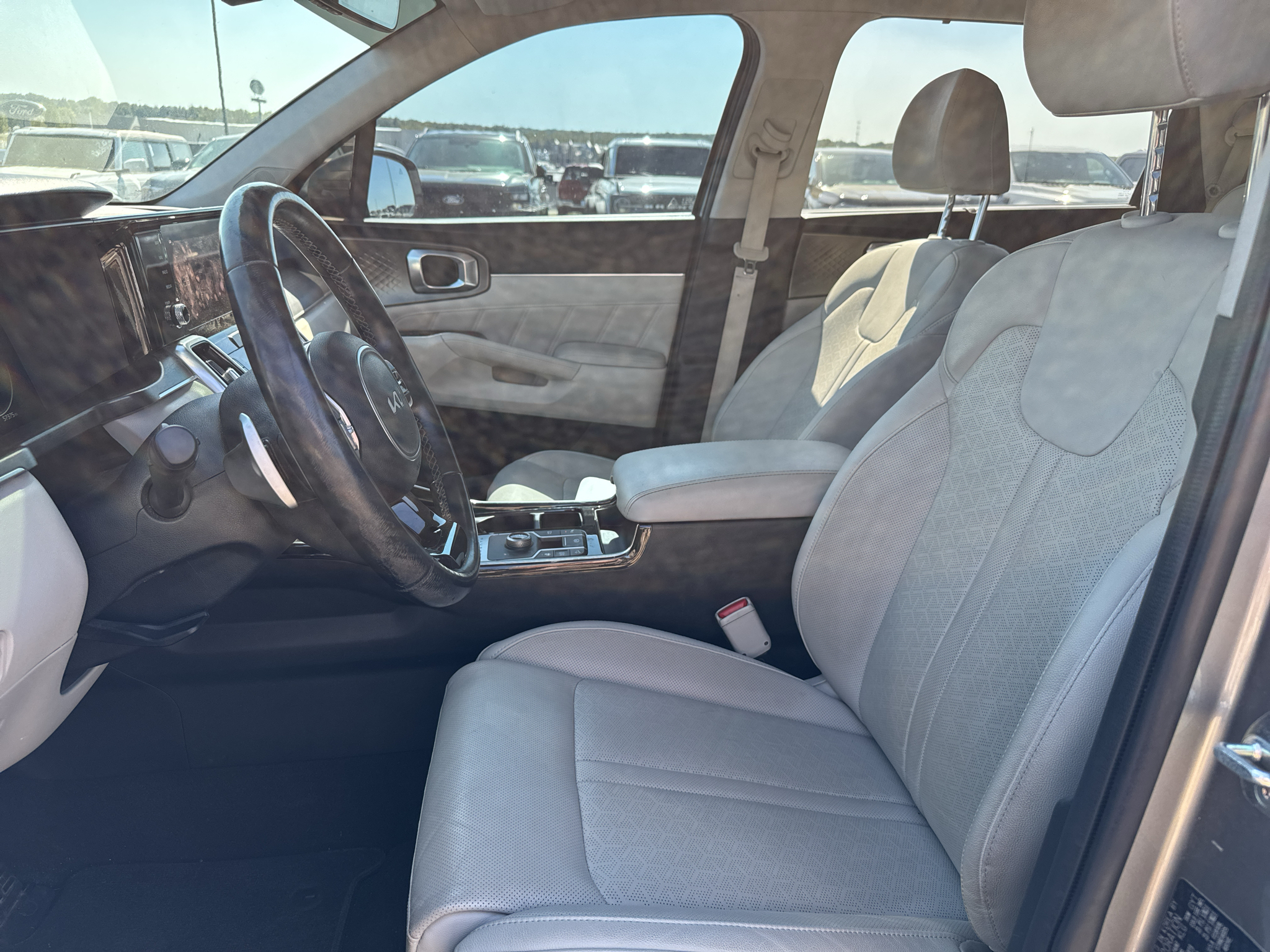 2023 Kia Sorento Hybrid SX Prestige photo 6
