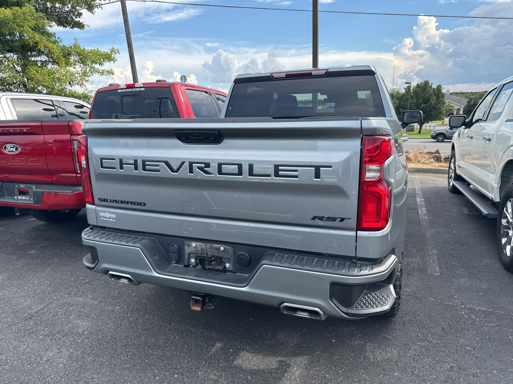 2023 Chevrolet Silverado RST photo 5