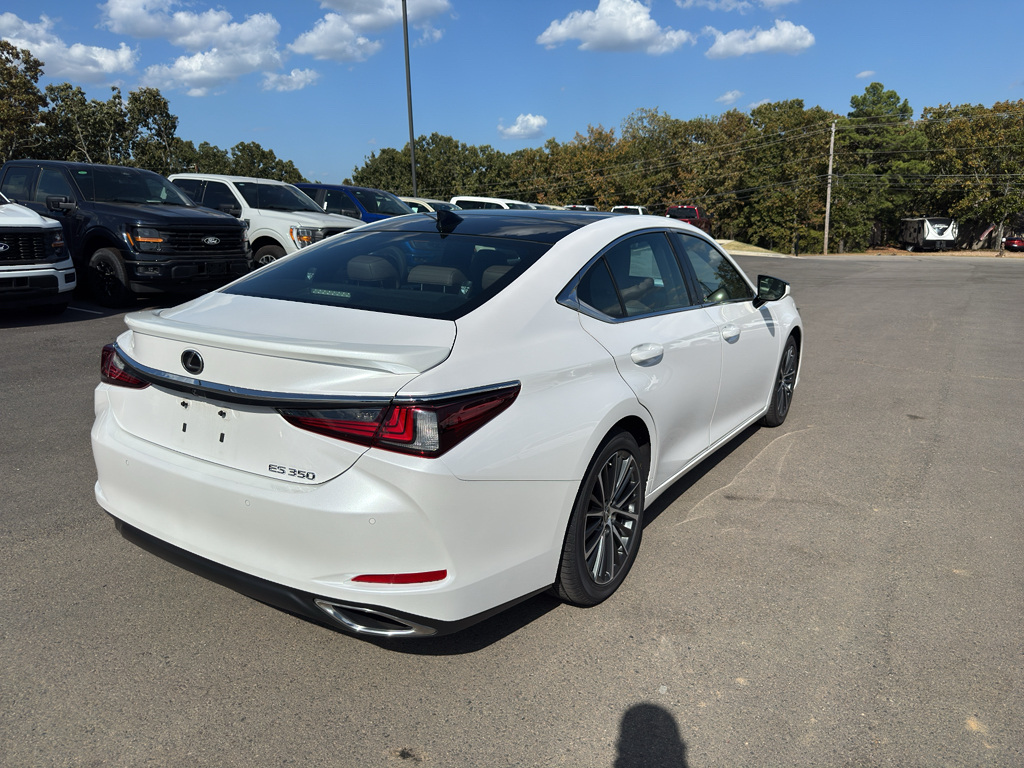 2023 Lexus ES 350 Luxury photo 5