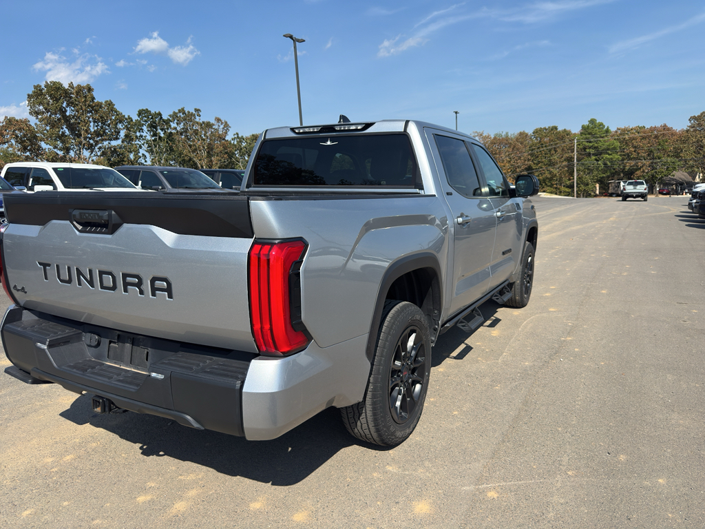 2024 Toyota Tundra SR5 photo 5