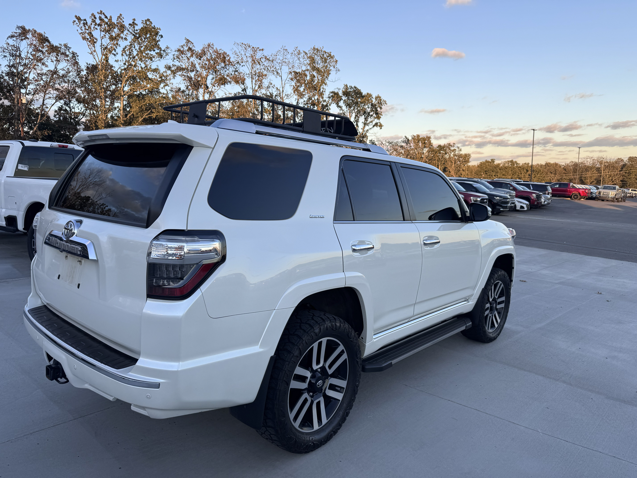 2023 Toyota 4Runner Limited photo 6