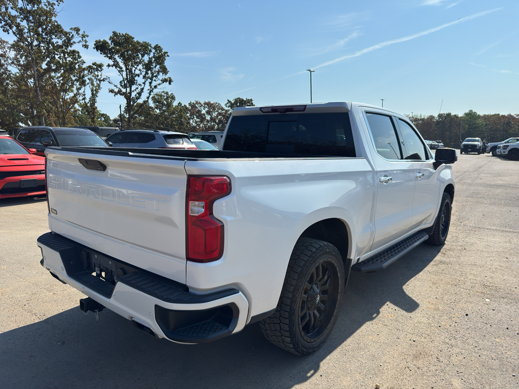 2022 Chevrolet Silverado High Country photo 5