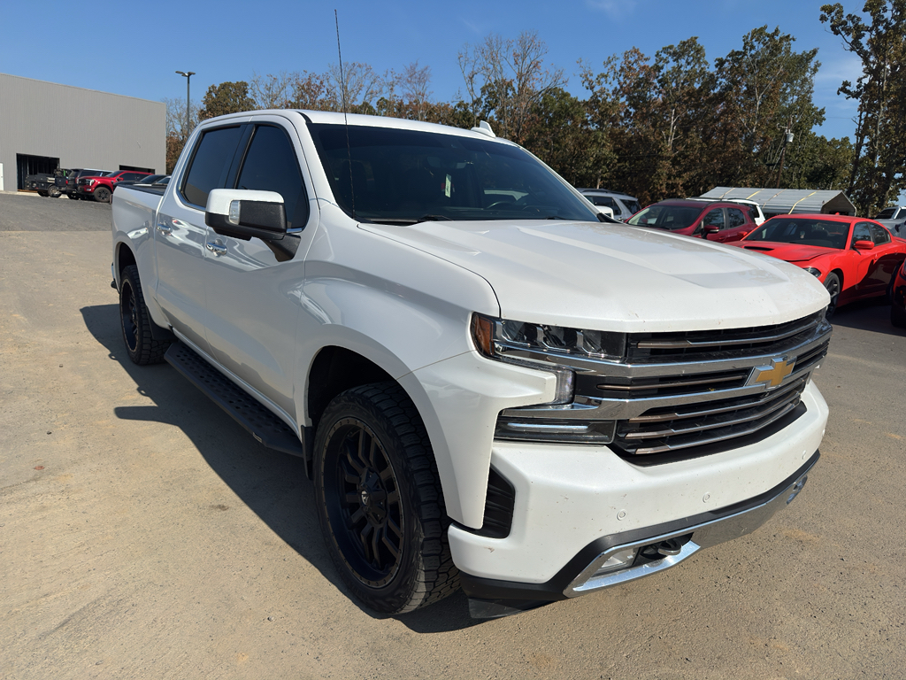 2022 Chevrolet Silverado High Country photo 3