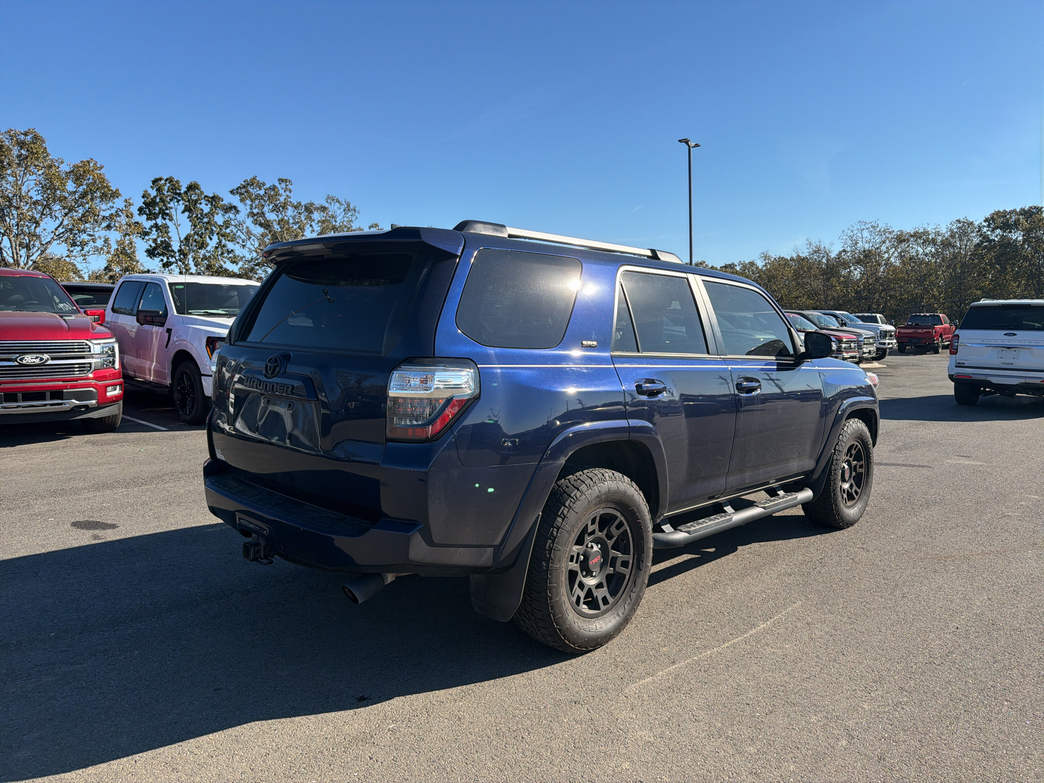 2023 Toyota 4Runner SR5 Premium photo 5