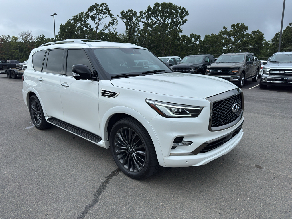2024 INFINITI QX80 SENSORY photo 3