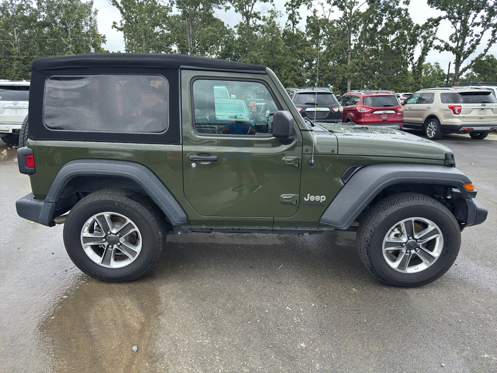 2021 Jeep Wrangler Sport photo 4
