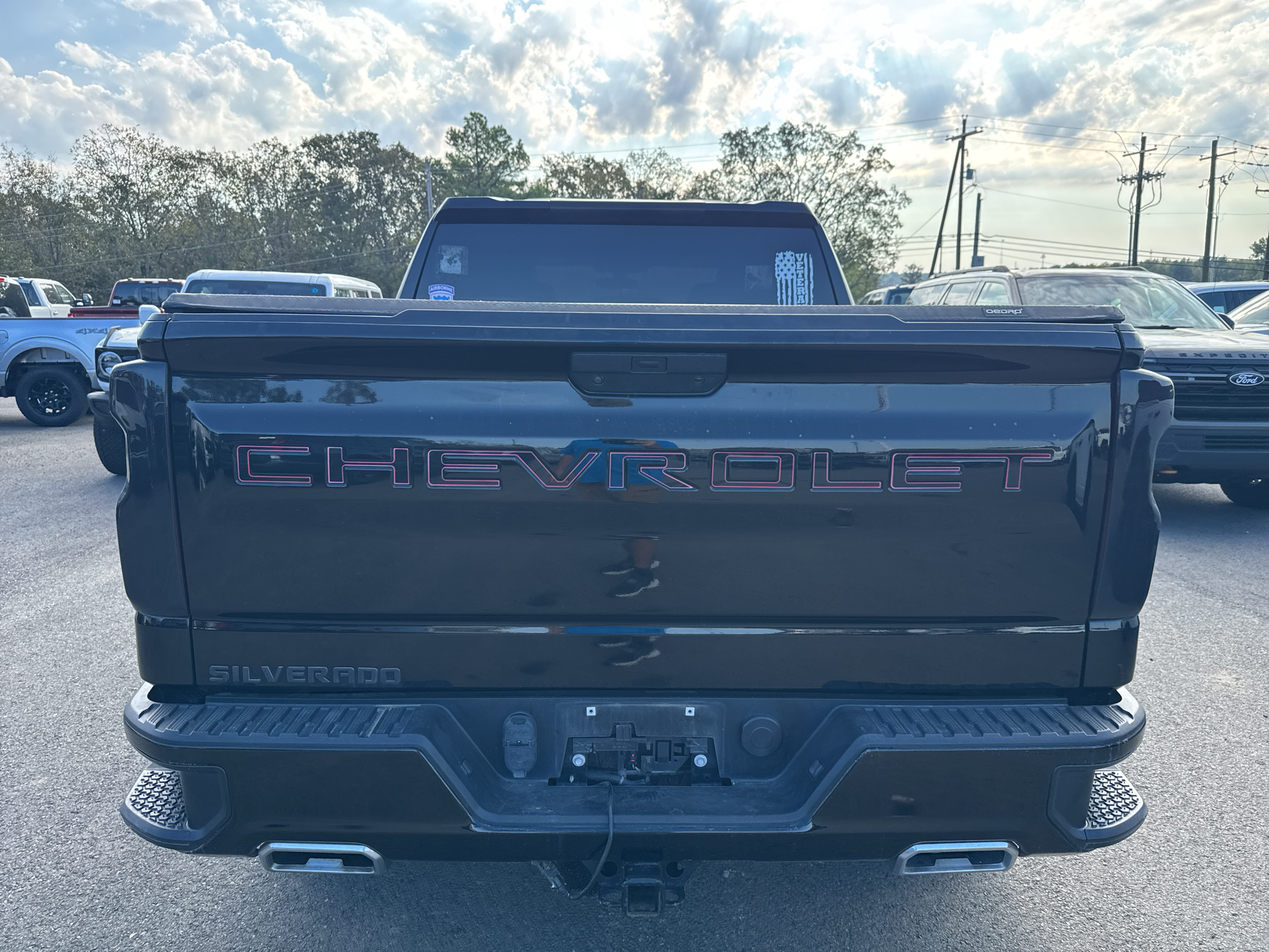 2021 Chevrolet Silverado RST photo 6