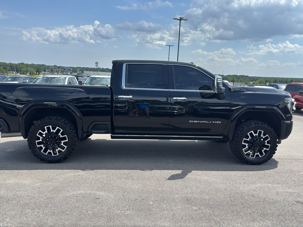 2024 GMC Sierra Denali Ultimate photo 4