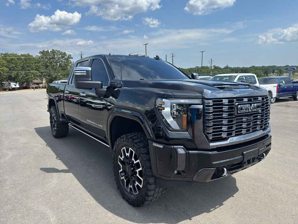 2024 GMC Sierra Denali Ultimate photo 3