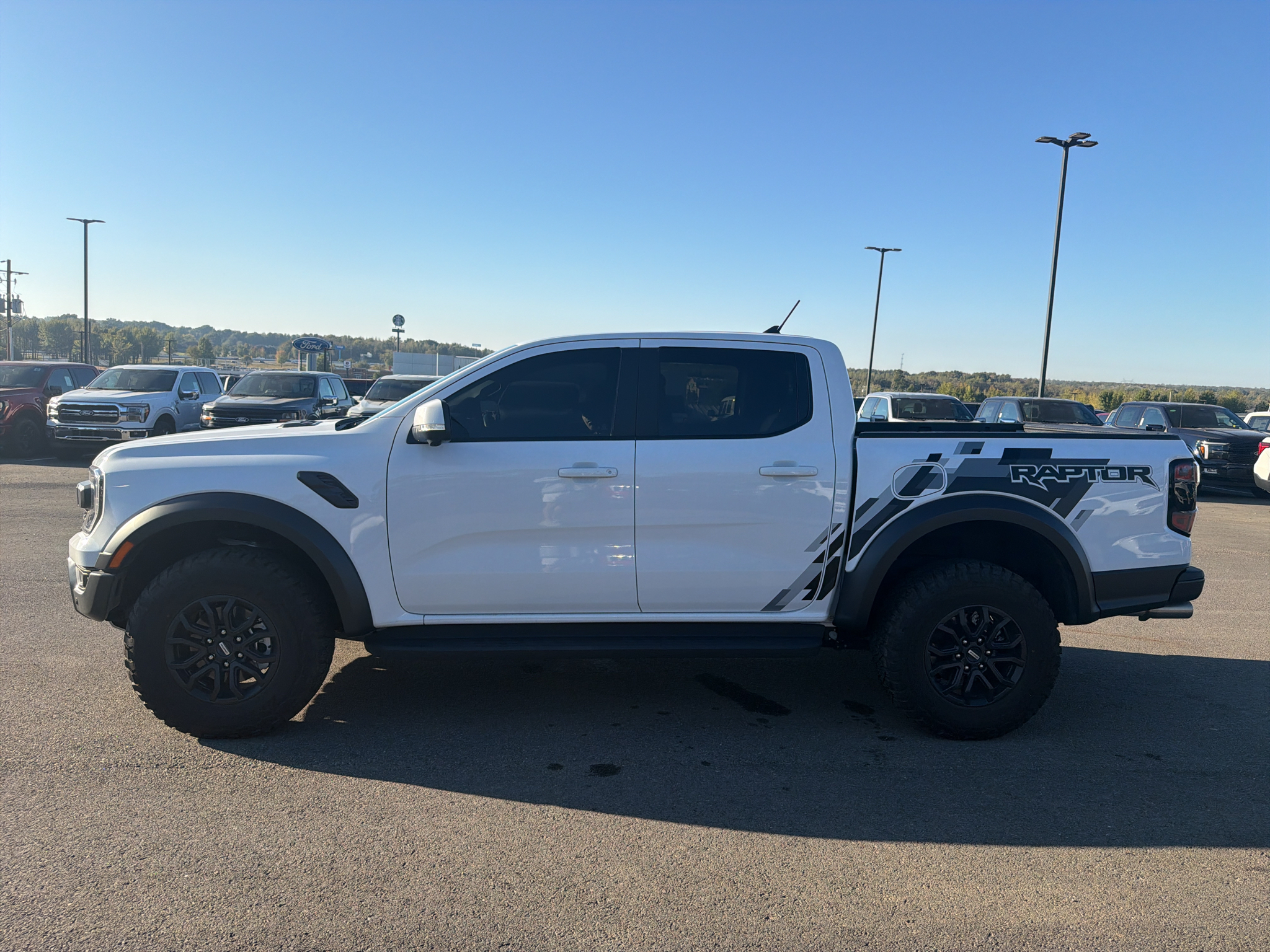2025 Ford Ranger Raptor photo 2