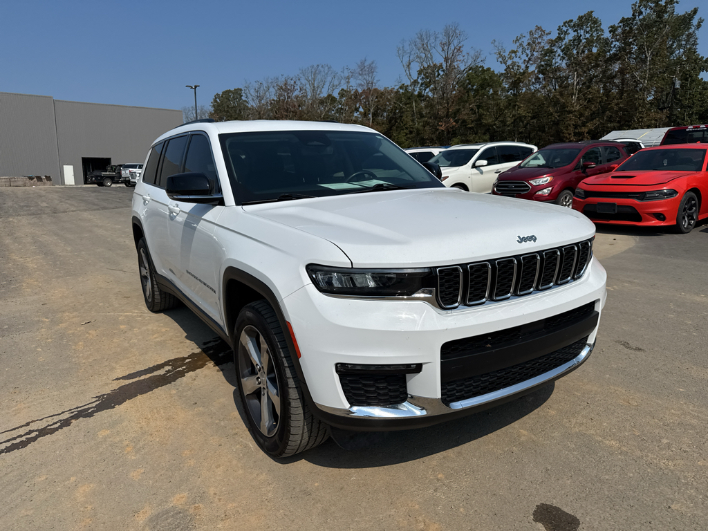 2022 Jeep Grand Cherokee L Limited photo 3