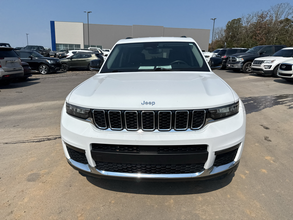 2022 Jeep Grand Cherokee L Limited photo 2