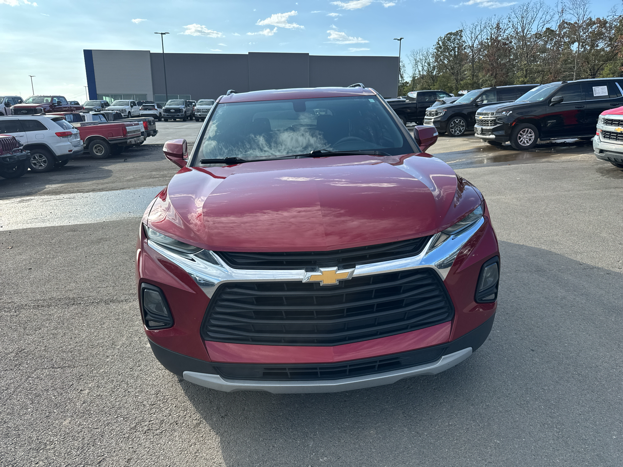 2020 Chevrolet Blazer LT photo 2