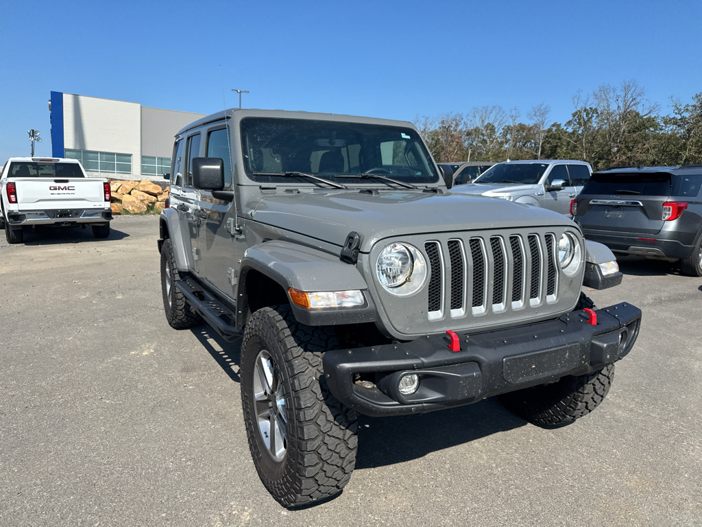 2023 Jeep Wrangler Sahara photo 3
