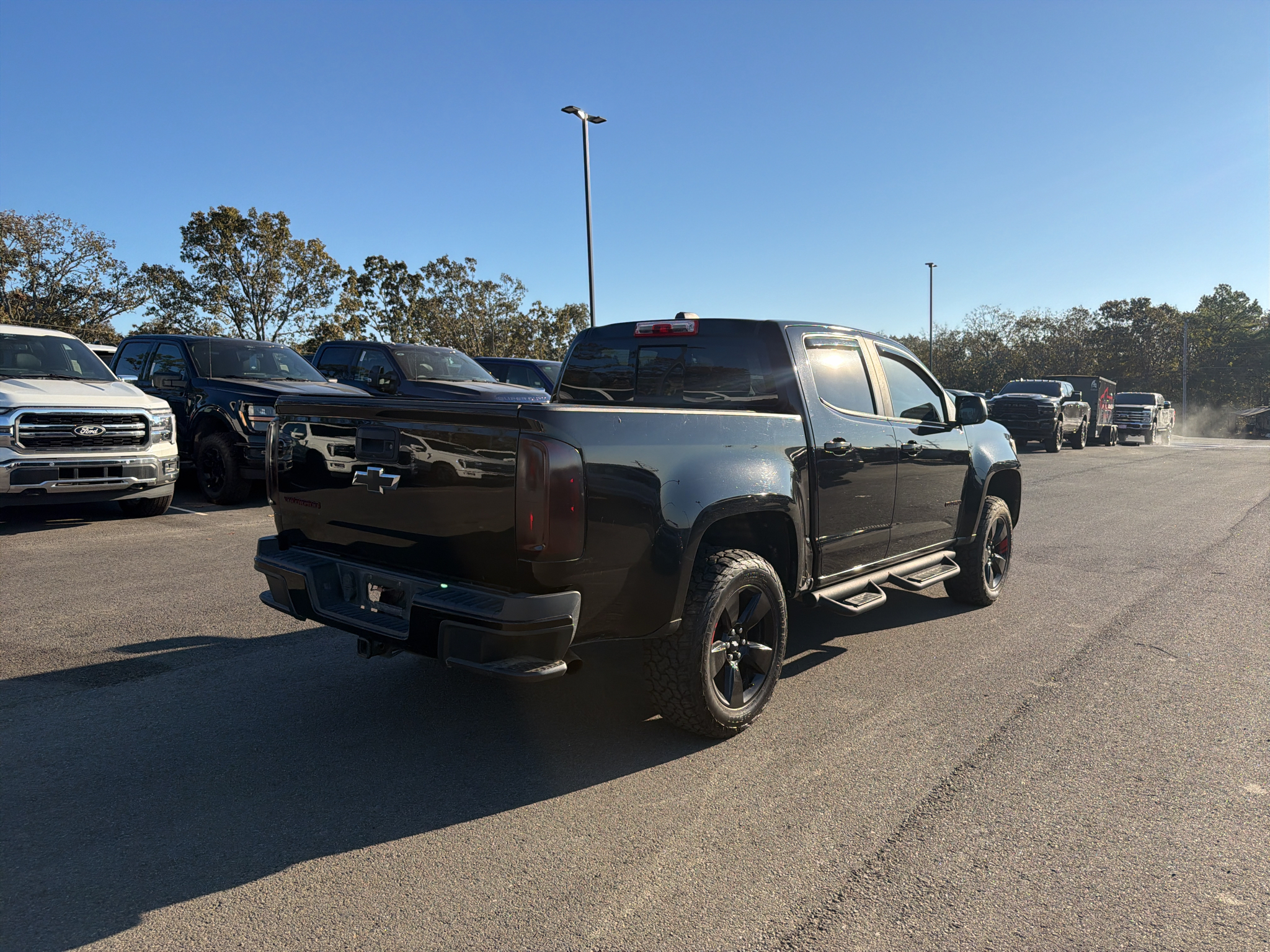2019 Chevrolet Colorado 4WD LT photo 4