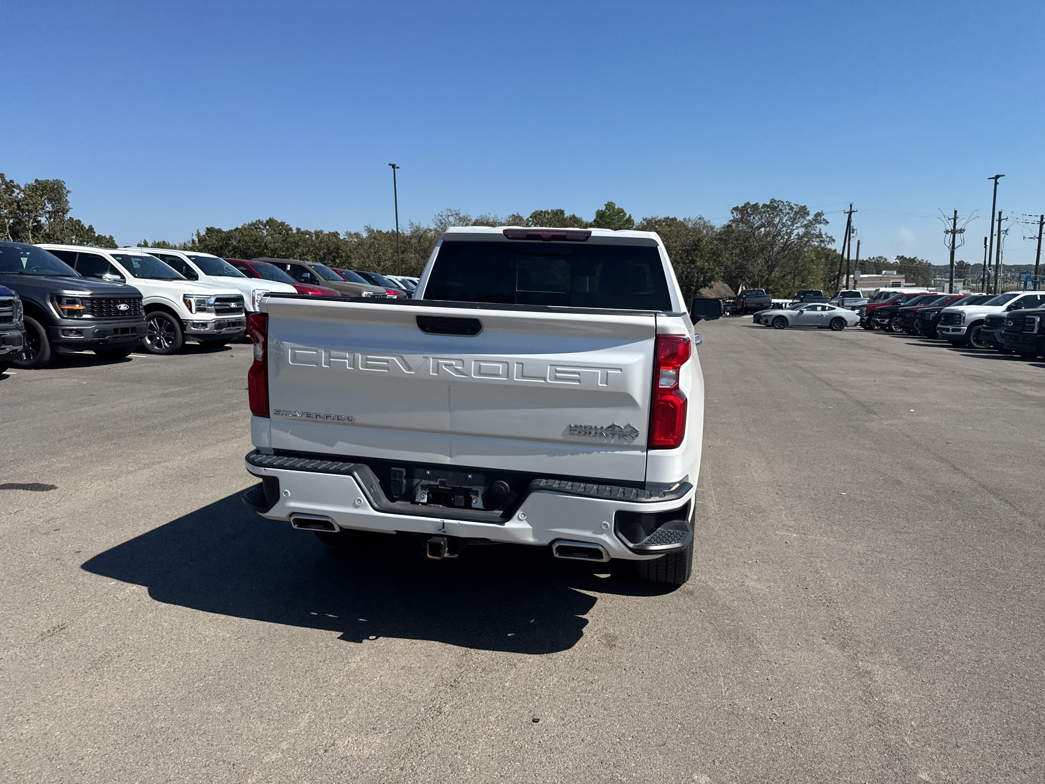 2022 Chevrolet Silverado High Country photo 6