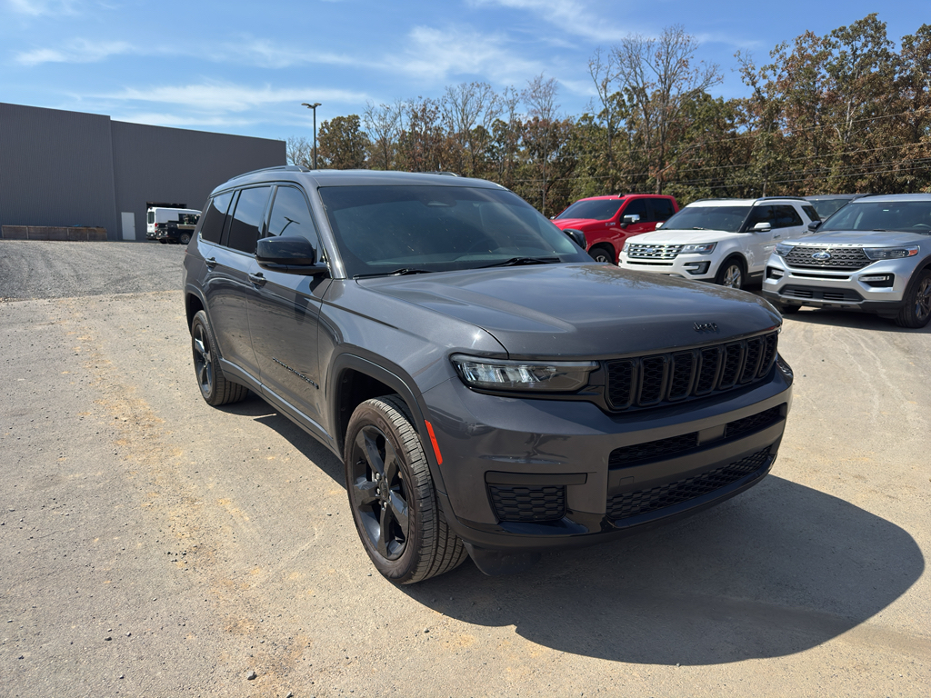 2023 Jeep Grand Cherokee L Altitude photo 3