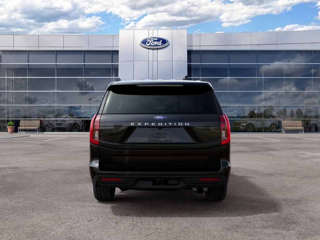 2027 Agate Black Metallic Ford Expedition Active 4X4 SUV