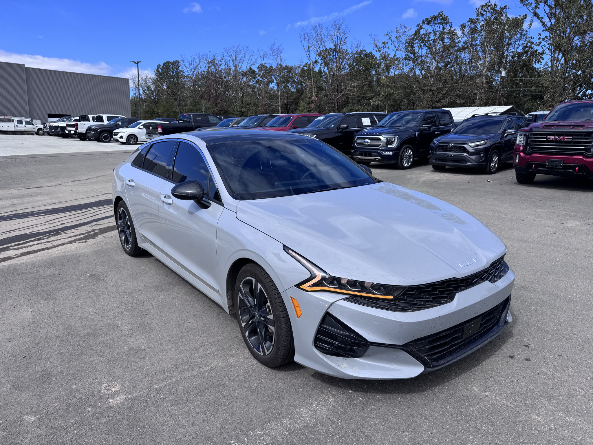 2023 Kia K5 GT-Line photo 3