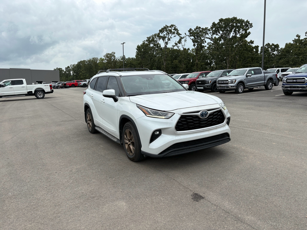 2022 Toyota Highlander Hybrid Hybrid Bronze Edition photo 4