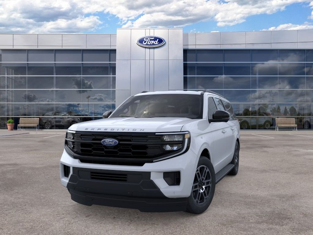 2026 Ford Expedition MAX Active photo 2