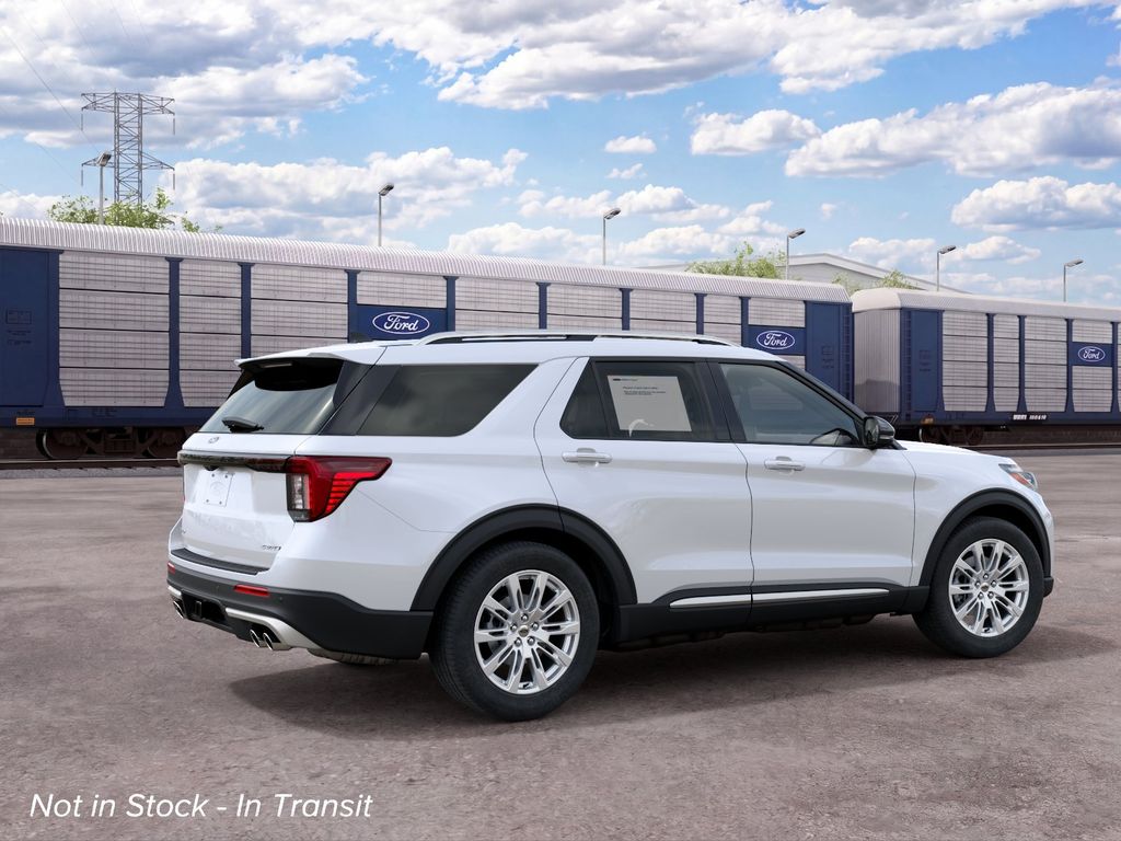 2027 Ford Explorer Platinum photo 6