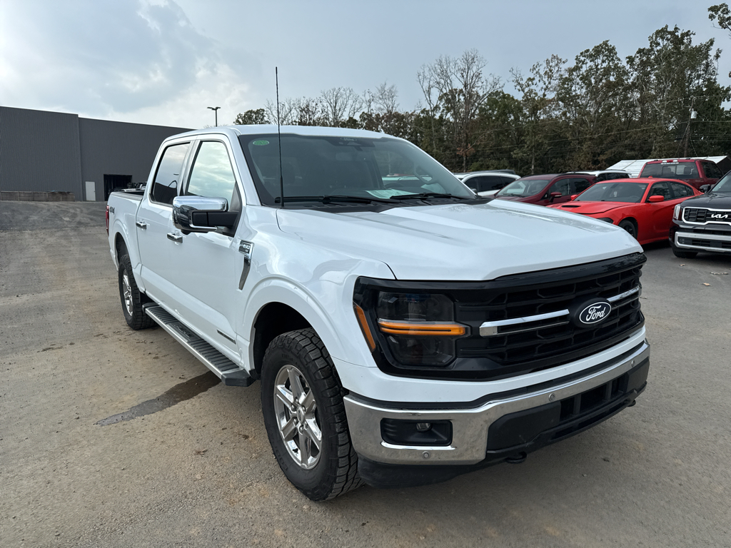 2024 Ford F-150 XLT photo 3