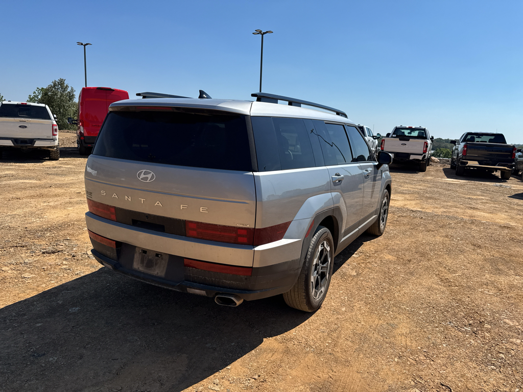2025 Hyundai Santa Fe SEL photo 5