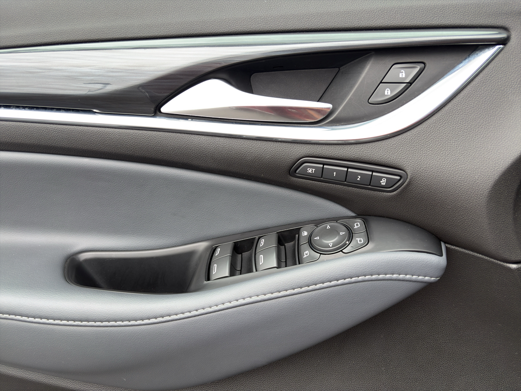 2024 Buick Enclave representative vehicle photo