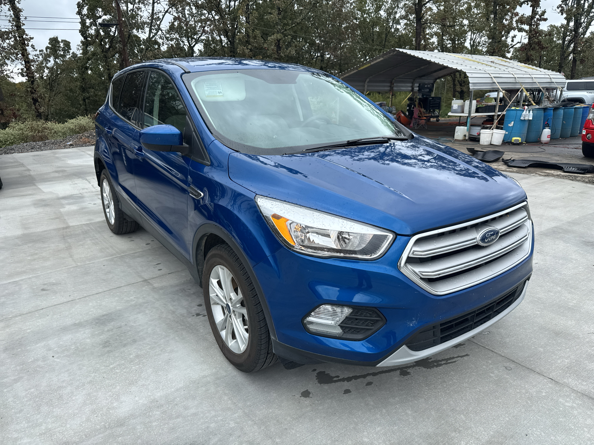 2019 Ford Escape SE photo 3