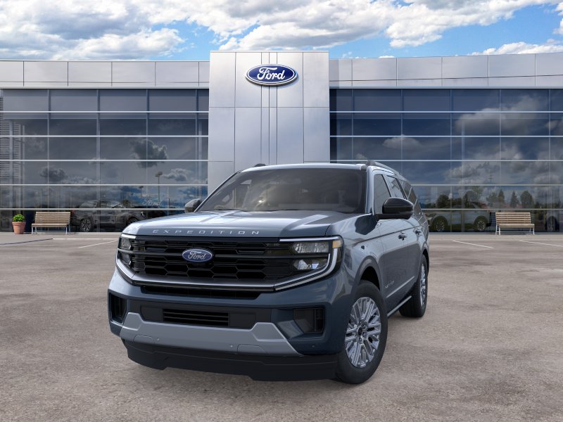 2026 Ford Expedition Platinum photo 2