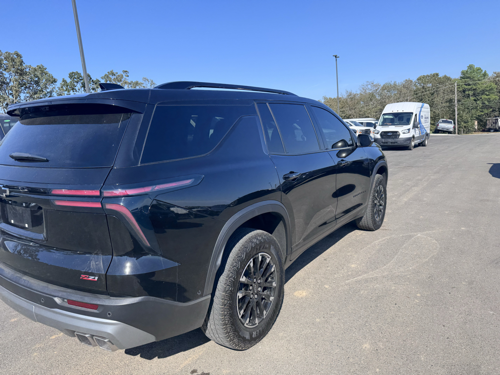 2025 Chevrolet Traverse AWD Z71 photo 6