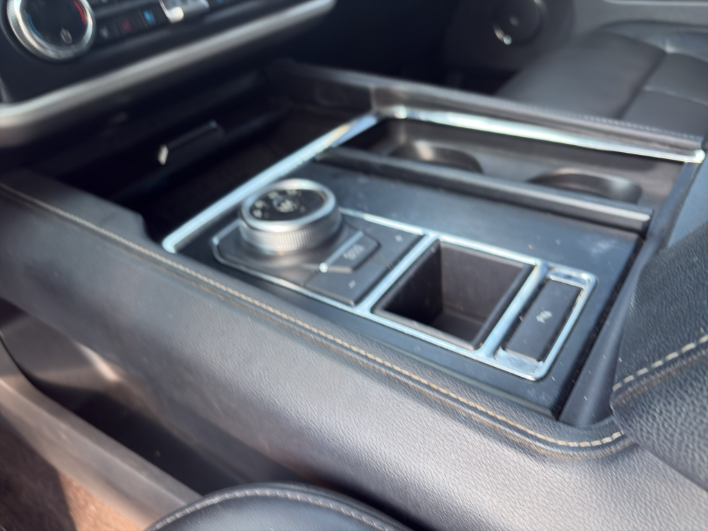 2022 Ford Expedition representative vehicle photo