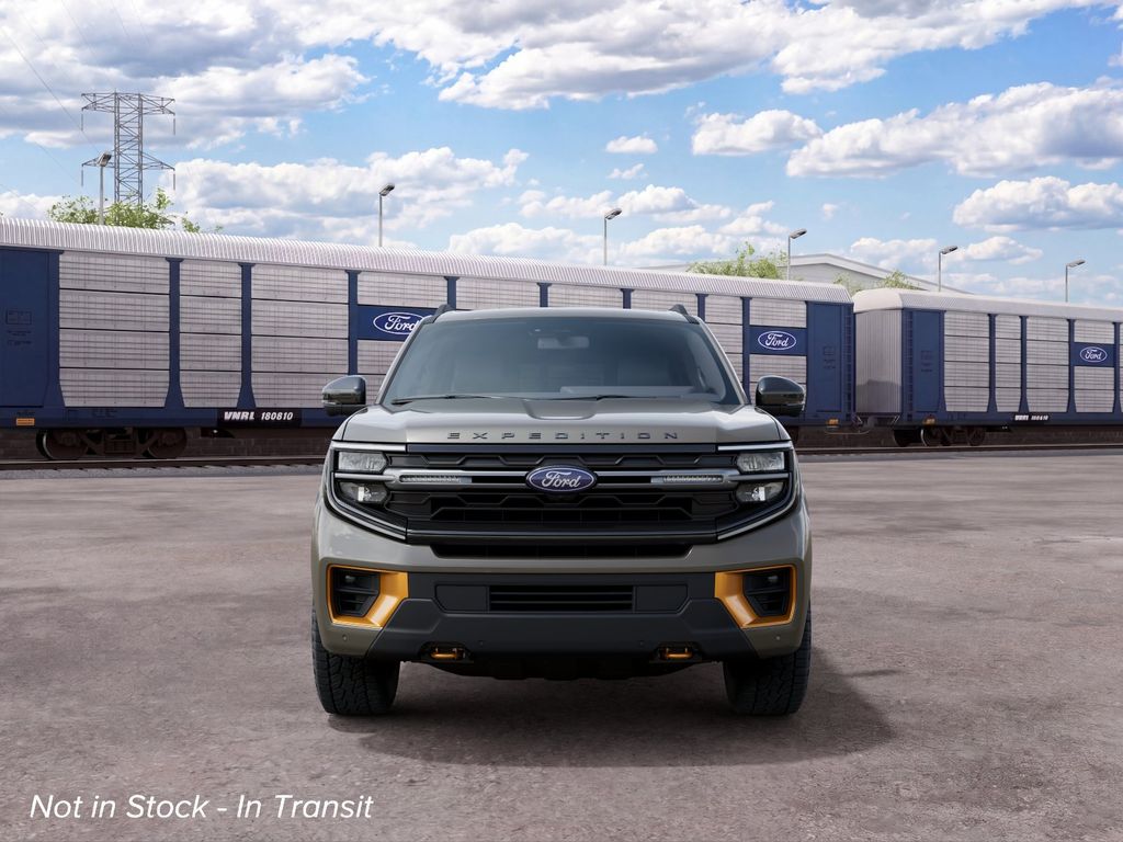 2027 Ford Expedition Tremor photo 3