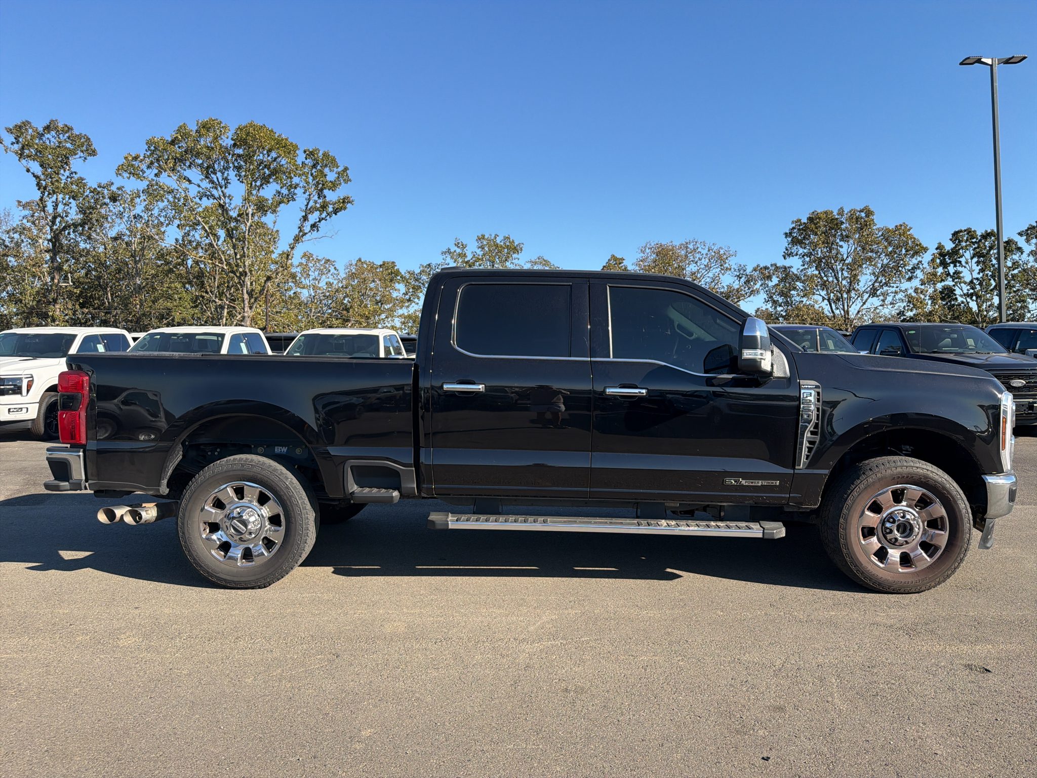2025 Ford F-250 LARIAT photo 6