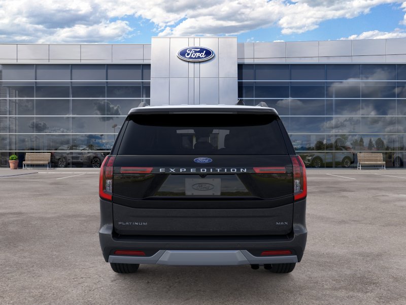 2026 Ford Expedition MAX Platinum photo 5