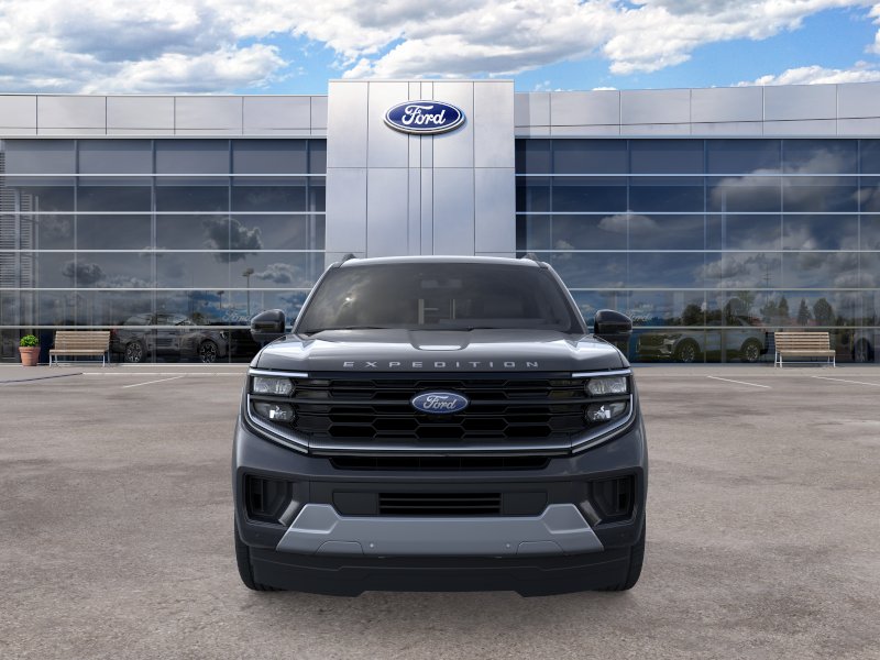 2026 Ford Expedition MAX Platinum photo 6