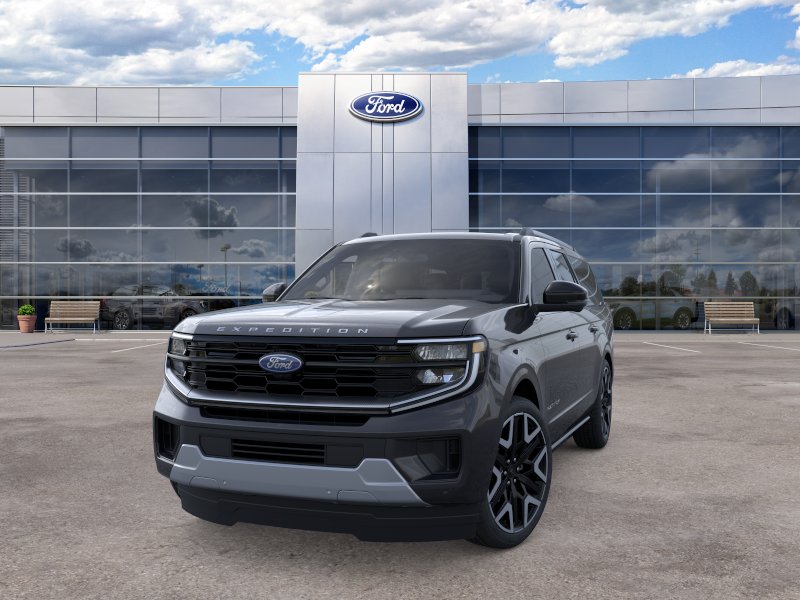 2026 Ford Expedition MAX Platinum photo 2