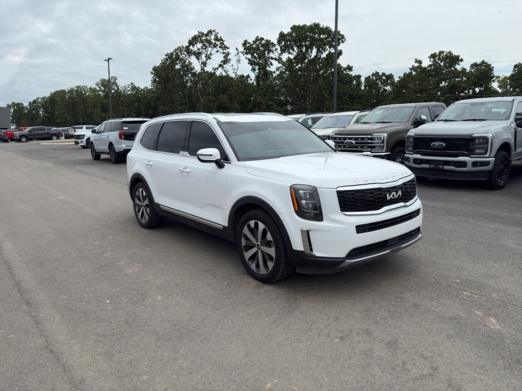 2022 Kia Telluride EX photo 4